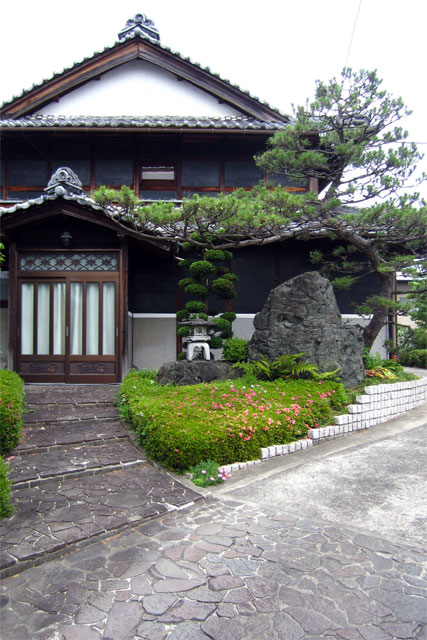 瓦 日本建築