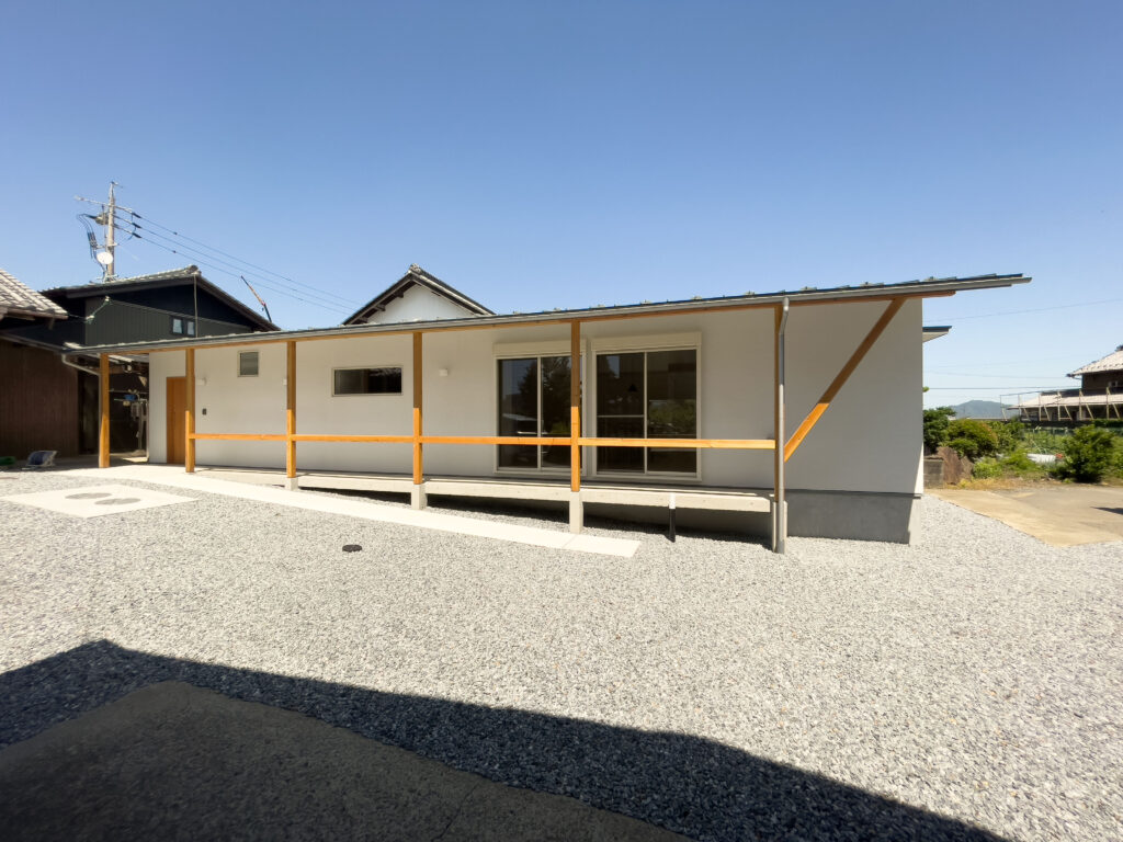 岐阜県本巣郡に建つ木造平屋建て住宅の外観